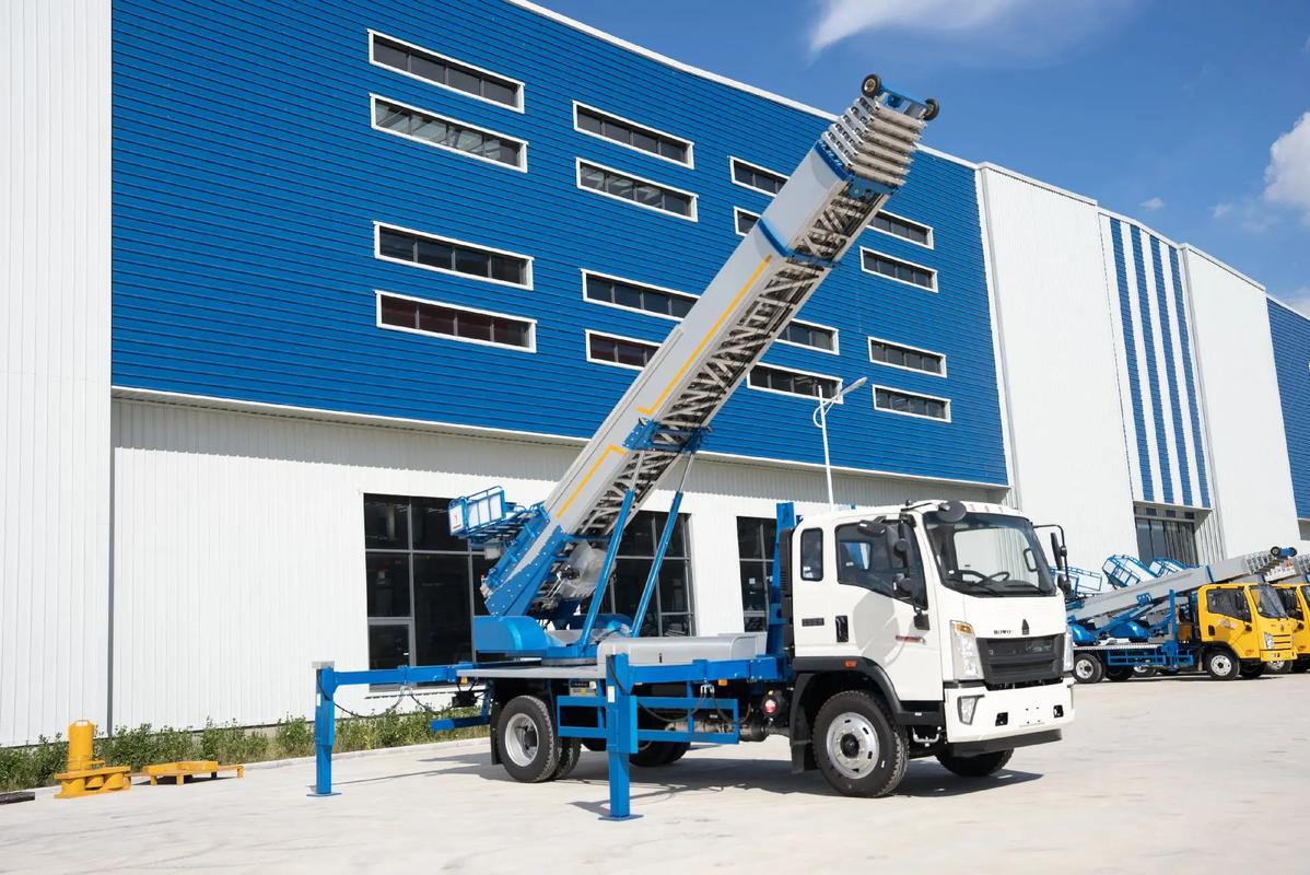 宿迁宿城小型云梯车上料车租赁多少钱
