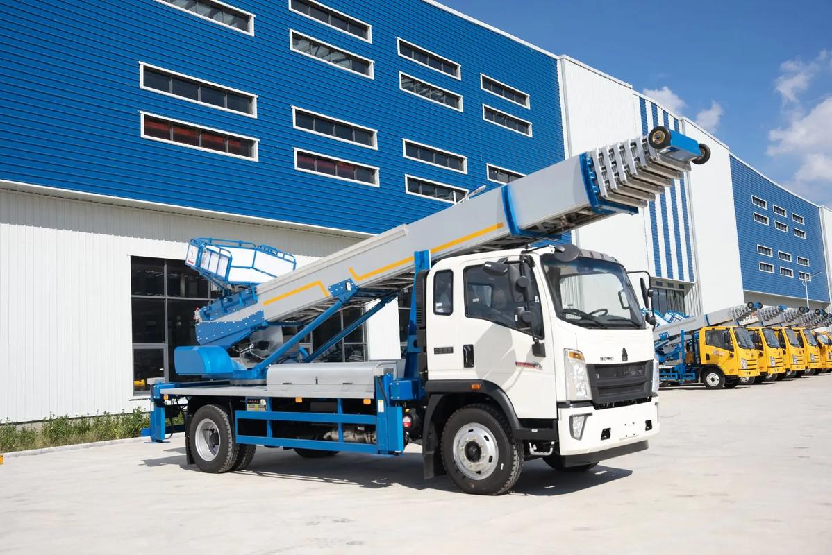 宿迁宿城出租云梯车高空作业车 建筑垃圾搬运